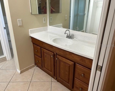 602 Mesilla Drive - Photo Thumbnail 19