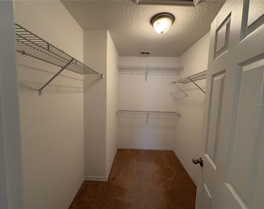 1372 Mill Stream Lane - Photo Thumbnail 8