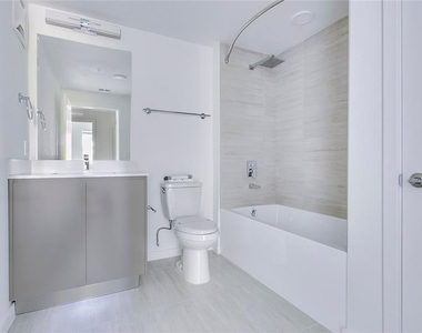 5579 Millenia Park Boulevard - Photo Thumbnail 9