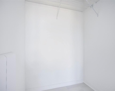 5579 Millenia Park Boulevard - Photo Thumbnail 12