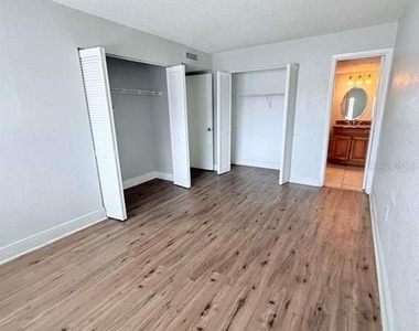 4767 S Texas Avenue - Photo Thumbnail 16
