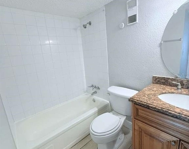 4767 S Texas Avenue - Photo Thumbnail 17