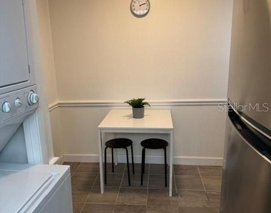 2225 Holden Avenue - Photo Thumbnail 22