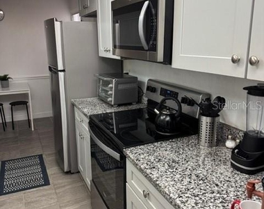 2225 Holden Avenue - Photo Thumbnail 21
