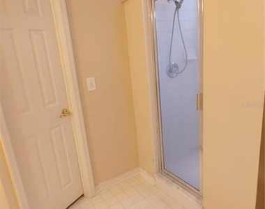 14413 N Greater Hills Boulevard - Photo Thumbnail 13