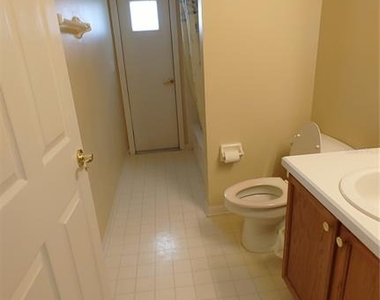14413 N Greater Hills Boulevard - Photo Thumbnail 14
