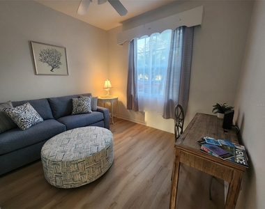 4442 Corso Venetia Boulevard - Photo Thumbnail 13