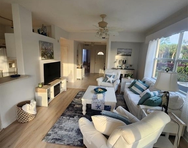 4442 Corso Venetia Boulevard - Photo Thumbnail 40