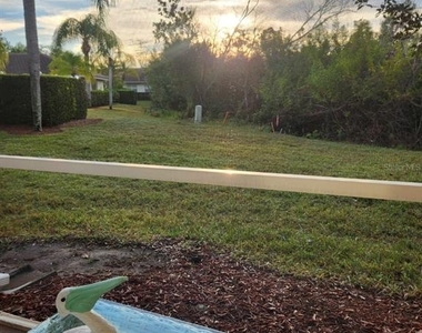 4442 Corso Venetia Boulevard - Photo Thumbnail 38