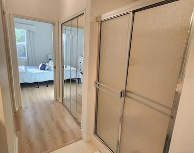 4442 Corso Venetia Boulevard - Photo Thumbnail 30