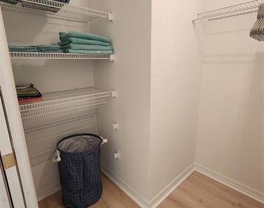 4442 Corso Venetia Boulevard - Photo Thumbnail 33