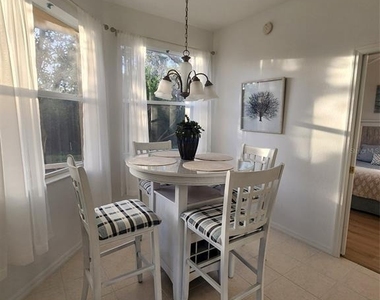 4442 Corso Venetia Boulevard - Photo Thumbnail 18