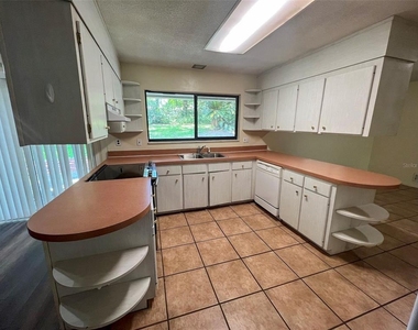 3524 Nw 12th Avenue - Photo Thumbnail 8