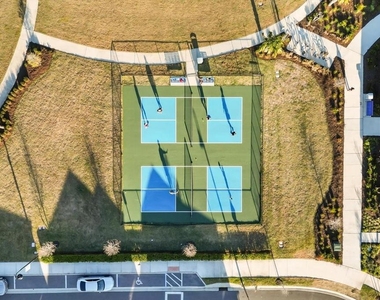 2959 Addison Boulevard - Photo Thumbnail 28