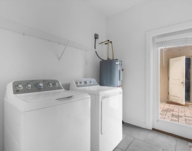 2959 Addison Boulevard - Photo Thumbnail 19