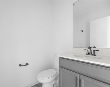 2959 Addison Boulevard - Photo Thumbnail 7