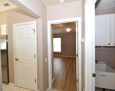 11 Deerfield Court - Photo Thumbnail 10