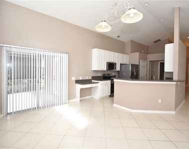 11 Deerfield Court - Photo Thumbnail 5