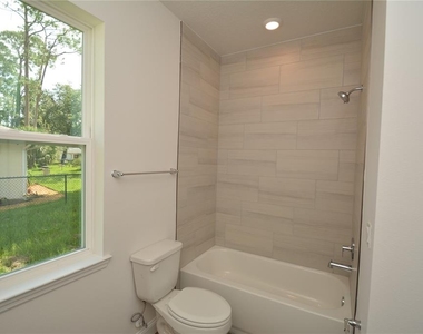 102 Brittany Lane - Photo Thumbnail 22