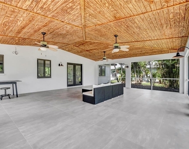 15180 Lyneburg Avenue - Photo Thumbnail 23