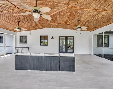 15180 Lyneburg Avenue - Photo Thumbnail 24