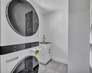 15180 Lyneburg Avenue - Photo Thumbnail 13