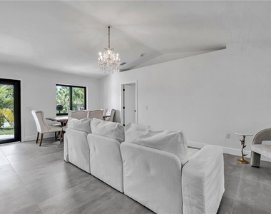 15180 Lyneburg Avenue - Photo Thumbnail 43