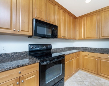 85 Vivante Boulevard - Photo Thumbnail 7