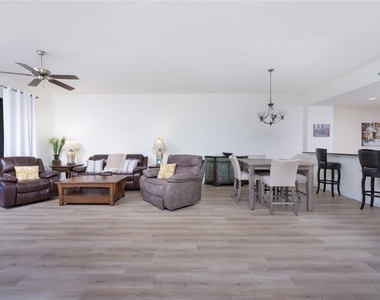 85 Vivante Boulevard - Photo Thumbnail 1