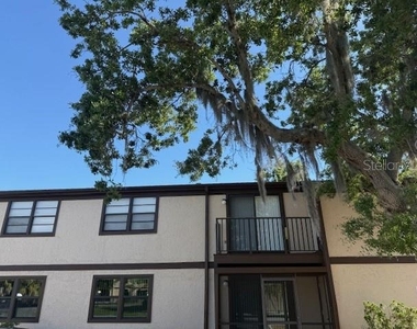 4022 Beaver Lane - Photo Thumbnail 13