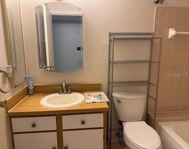 4022 Beaver Lane - Photo Thumbnail 7