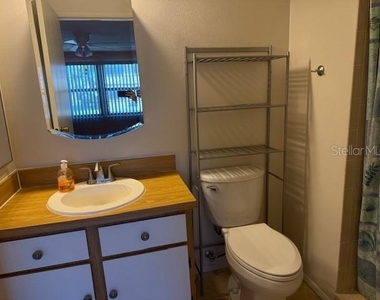 4022 Beaver Lane - Photo Thumbnail 10