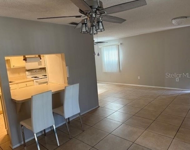 4022 Beaver Lane - Photo Thumbnail 3