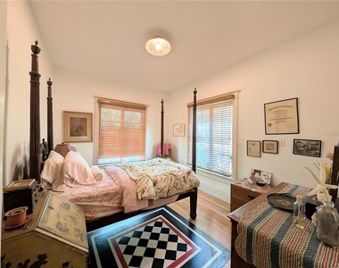 1701 Siesta Drive - Photo Thumbnail 16
