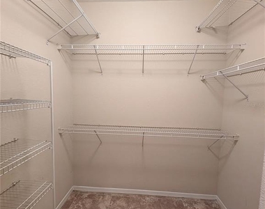 5711 Soldier Circle - Photo Thumbnail 15