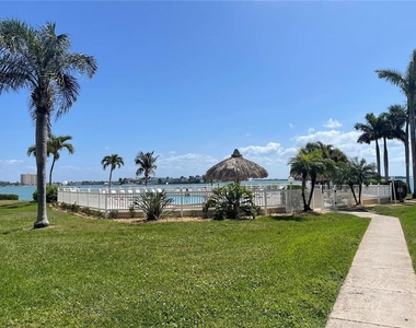 6343 Palma Del Mar Boulevard S - Photo Thumbnail 10