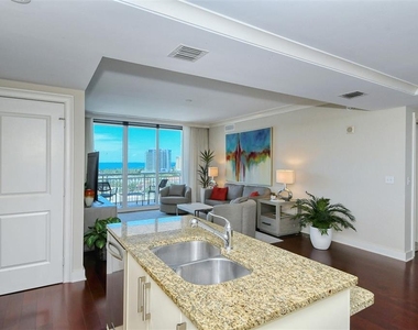 1350 Main Street - Photo Thumbnail 15