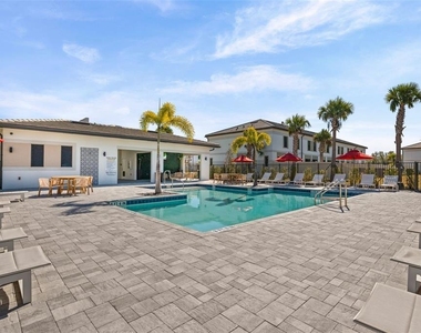 8044 Gulfstream Court - Photo Thumbnail 40