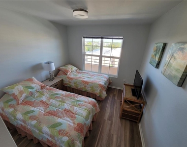 4460 Fairways Boulevard - Photo Thumbnail 18