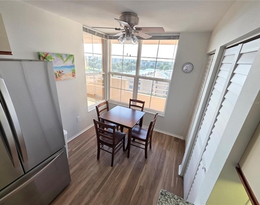 4460 Fairways Boulevard - Photo Thumbnail 8