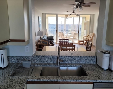 4460 Fairways Boulevard - Photo Thumbnail 9