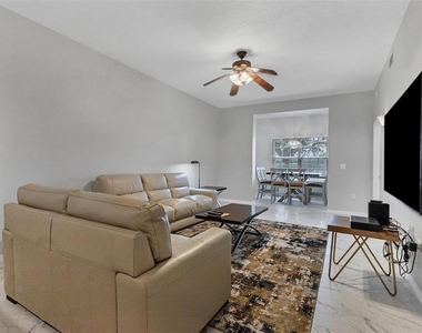 3706 54th Drive W - Photo Thumbnail 6
