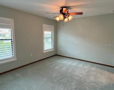 5033 Vivienda Way - Photo Thumbnail 28
