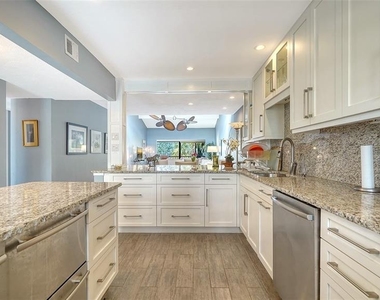 1601 Pelican Point Drive - Photo Thumbnail 14