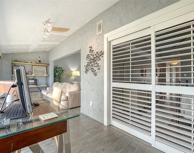1601 Pelican Point Drive - Photo Thumbnail 7