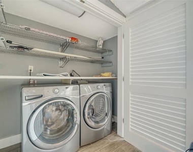 1601 Pelican Point Drive - Photo Thumbnail 26