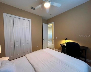 5461 46th Court W - Photo Thumbnail 16