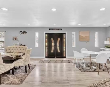 9100 Parkland Drive - Photo Thumbnail 2