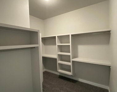 12360 Desert Wolf Avenue - Photo Thumbnail 15