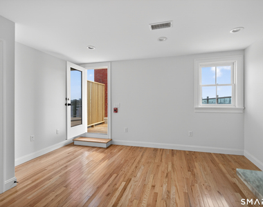 138 Bank Street - Photo Thumbnail 8